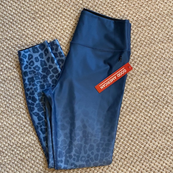 BNWT Good American Workout Tights - Picture 4 of 5